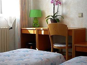 Logis Hotel Bellevue Roscoff